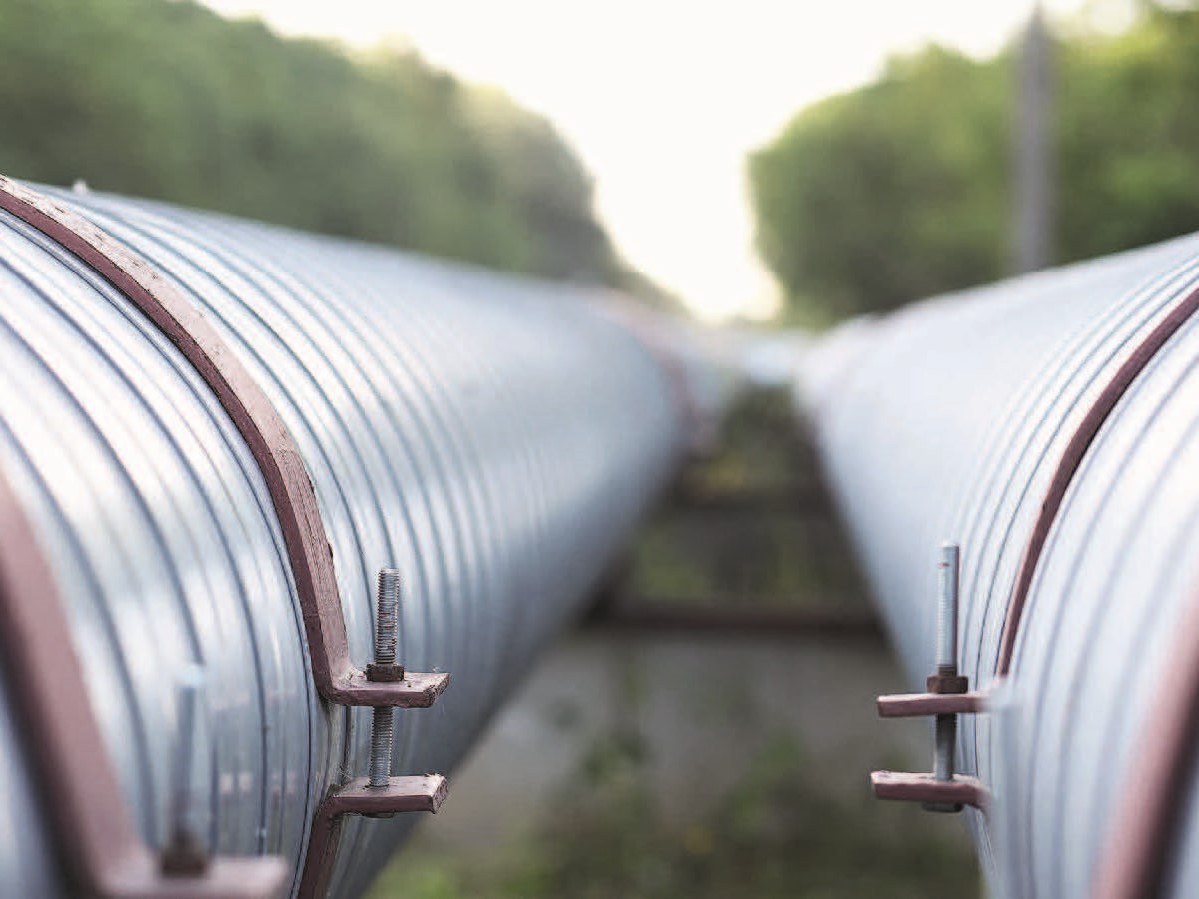 Geeignete Wasserqualität schützt vor Innenkorrosion der Fernwärmesysteme. (©alexkich/123RF.com)