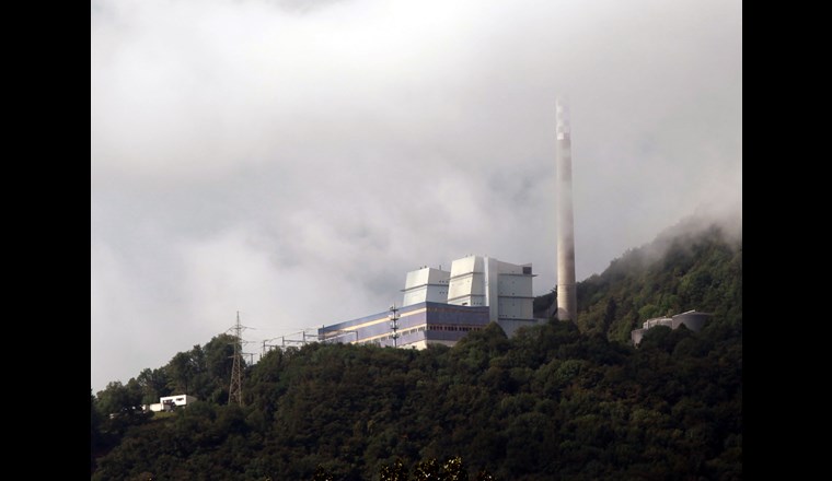 Das ehemalige thermische Kraftwerk in Chavalon gilt als möglicher Standort für ein neues Gaskraftwerk. (Bild: Wikipedia/Armin Kübelbeck)