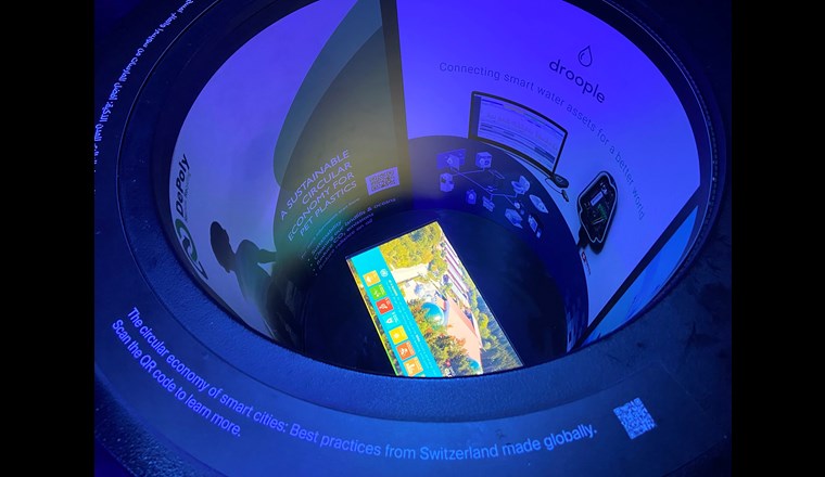 Impression aus dem Innern des Schweizer Pavillons an der Expo 2020 Dubai. (©EDA)