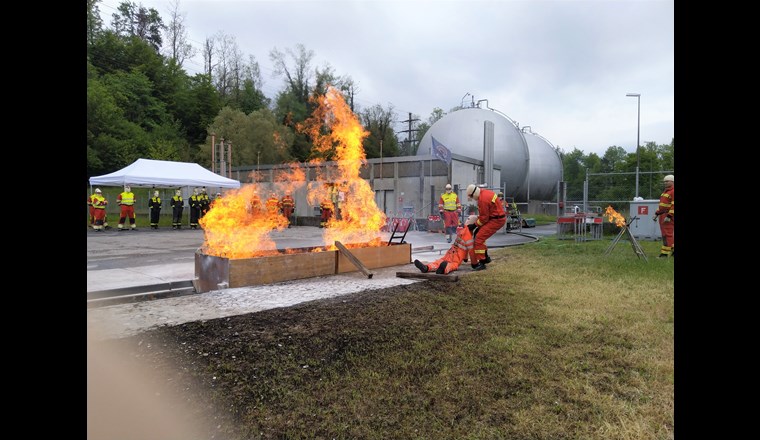 Löschen von Gasbränden. (© SVGW)