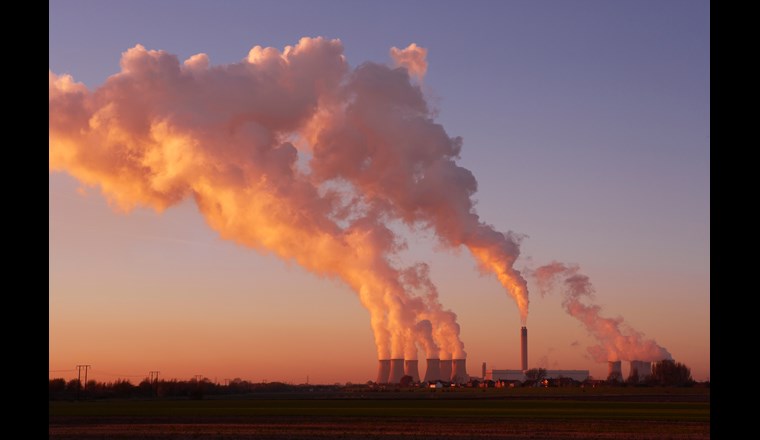 Ab 2050 sollen keine fossilen Brenn- und Treibstoffe wie Öl, Gas, Benzin, Diesel und Kohle mehr in Verkehr gebracht werden dürfen. (Bild: ©danheighton/adobestock)