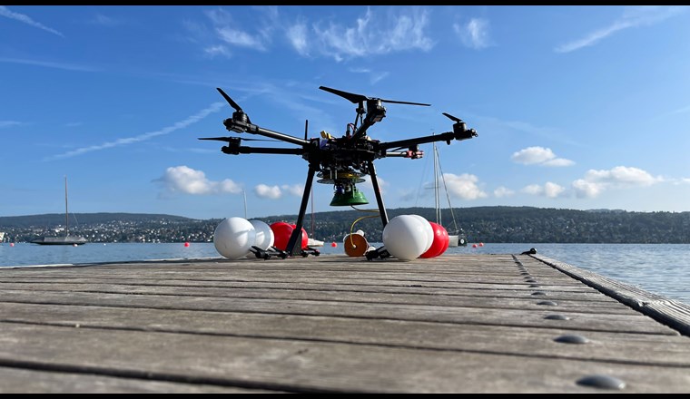 Die MEDUSA Drohne ist bereit für ihren Testflug am Zürichsee. (Bild: ©Empa)