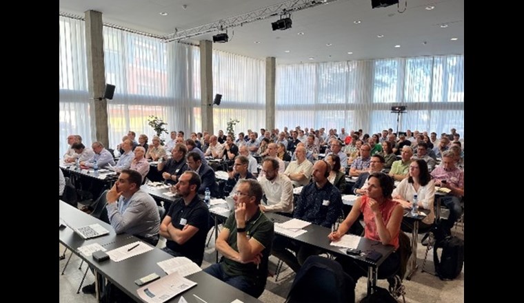 Das Interesse an der Wasserstofftagung im Kongresshaus in Biel war gross und der Saal bis auf den letzten Platz ausgebucht. (©SVGW)
