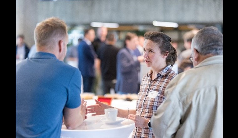 Die Pflege des Netzwerks in der Branche ist ein wichtiger Aspekt der Jahresversammlung. (© Sacha Danesi)