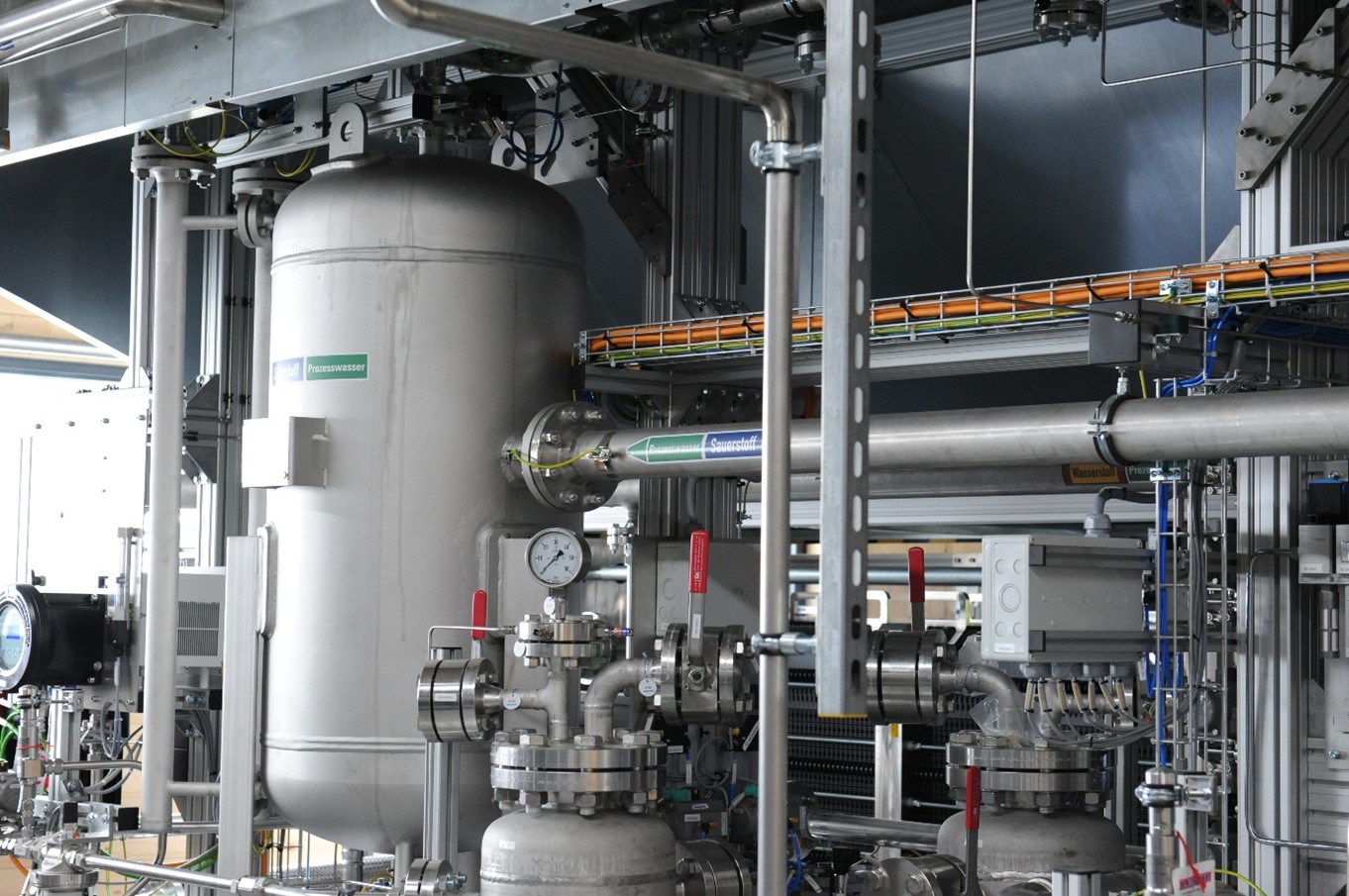 Elektrolyseur in der Power-2-Gas Anlage von Limeco in Dietikon (Bild: ©SVGW)