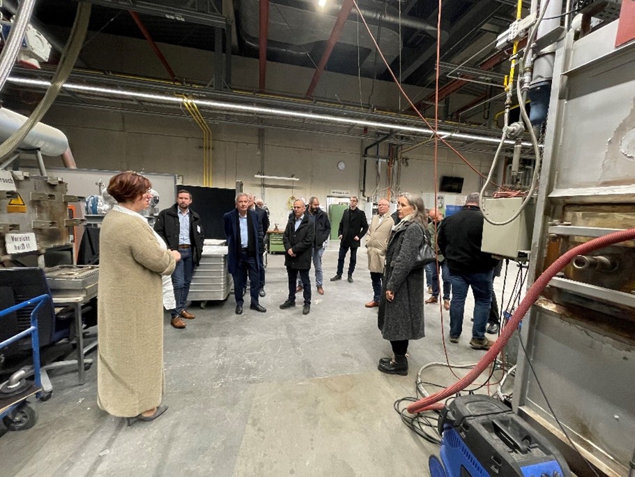 Führung durch das Versuchslabor des GWI (Bild: ©SVGW)