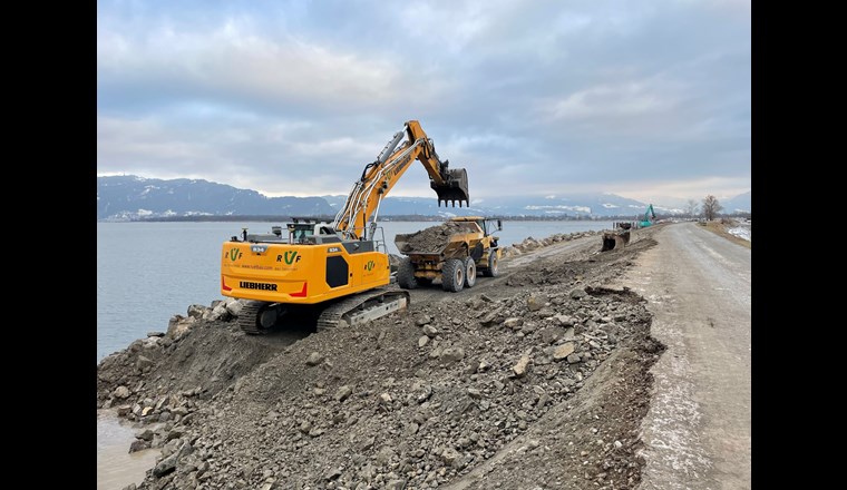 Die Bauarbeiten an der Überströmstrecke haben begonnen. (Bild: ©Internationale Rheinregulierung)