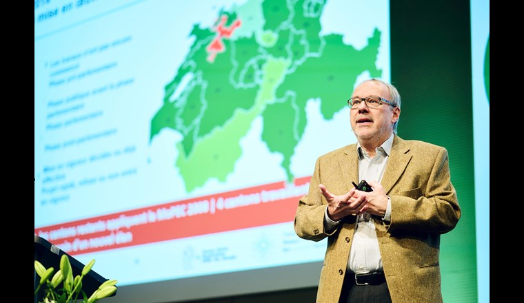 Christoph Gmür, Stv. Abteilungsleiter Energie, AWEL Kt. Zürich, Leiter Arbeitsgruppe MuKEn der EnFK. (Quelle: Thermische Netze Schweiz/© Manu Friederich)