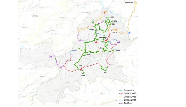 Fig. 1 La mise en service en 2001 de l’usine d’incinération des ordures ménagères Saidef au sud-est de Fribourg a constitué un jalon essentiel pour le développement du réseau. Une douzaine d’autres «noyaux» CAD urbains ont été construits les années suivantes dans le Grand Fribourg. La mise en réseau de tous ces noyaux est en cours et représente un point-clé du programme de Groupe E Celsius.