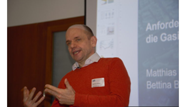 Der SVGW-Fachspezialist Gas Matthias Hafner warb für ein Angebot des SVGW: «Gerne unterstützen wir Pilotprojekte, auch um die dabei neugewonnen Erkenntnisse in Normen und Regelwerken einzubringen.»