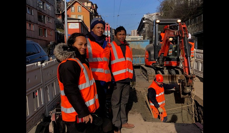 Impressionen von den Besuchen der beiden madagassischen Techniker bei den Wasserversorgungen in Lausanne, Freiburg und Zürich.