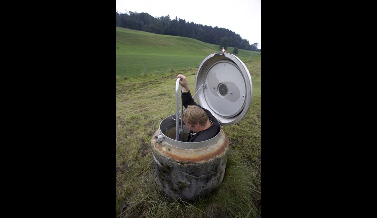 Beim Vollzug der Schutzzonen und Zuströmbereiche rund um Trinkwasserfassungen bestehen Defizite. (© BAFU, Emanuel Ammon)