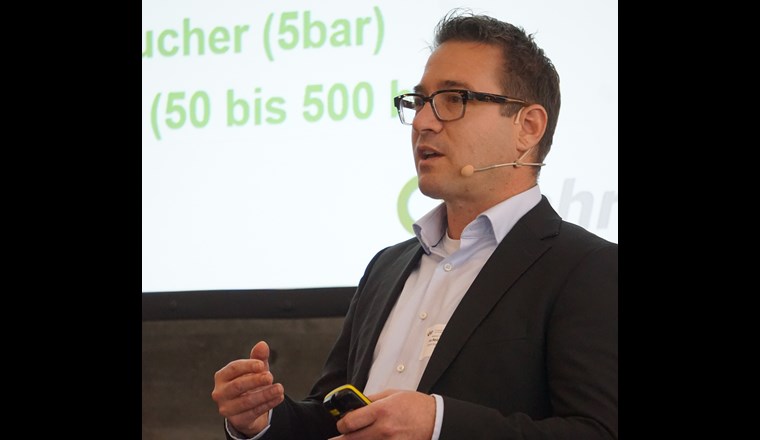 Ivo Reichenbach, Oehrli Engineering AG, richtete den Fokus auf die H₂-Leitungprojektierung.