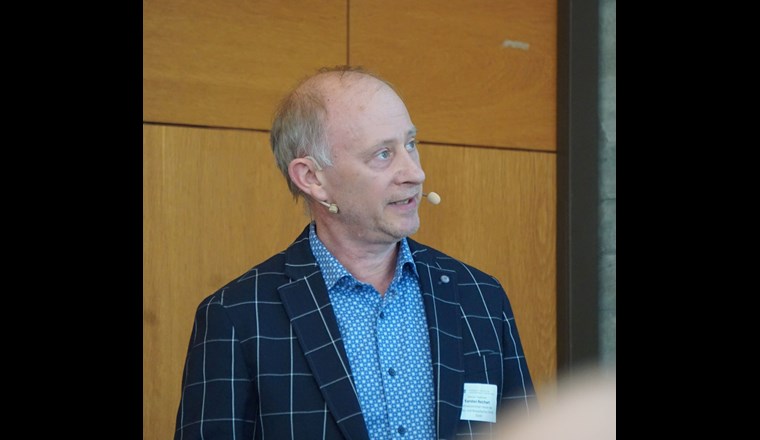 Karsten Reichart, SVGW, machte einen Exkurs in die Arbeitssicherheit und den Gesundheitsschutz.