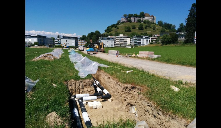 Verlegung der Fernwärmeleitung im noch unbebauten Gebiet «Widmi».