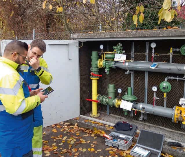 Fig. 1 Kontrolle einer Druckreduzierstation mit dem digitalen Instandhaltungssystem.