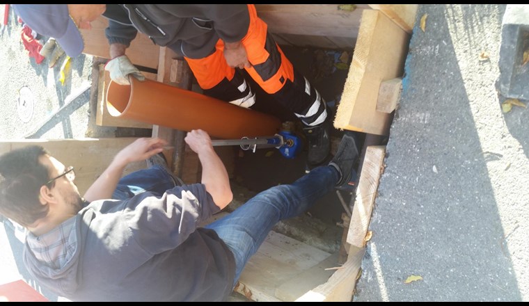 Fig. 5 Installation de la première sonde sur le réseau