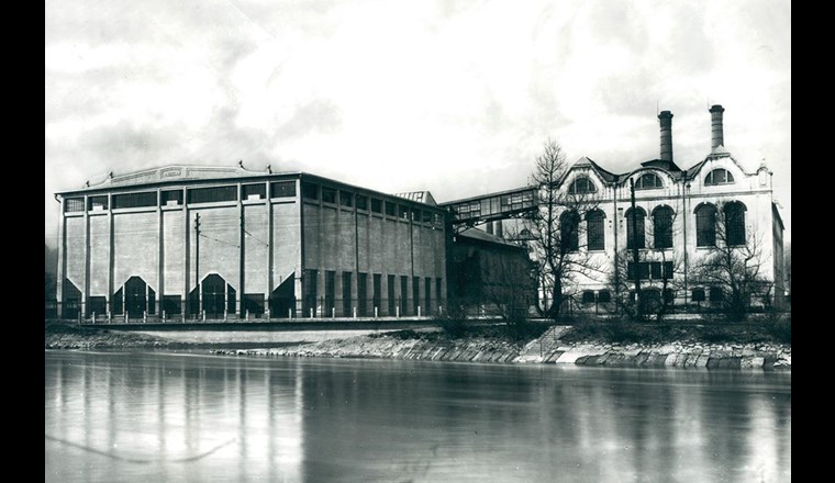 Dem Berner Münster fehlte noch der Hut und die Nydeggbrücke war gerade im Bau, als am 25. April 1843 die erste Gasfabrik der Schweiz im Marzili nahe der Aare ihren Betrieb aufnahm. Energie Wasser Bern plant zur Feier ihres 175-Jahr-Jubiläums ganzjährig verschiedene Events wie den Gordon Bennett Coupe im September.