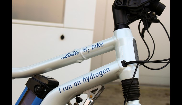 Statt Strom Wasserstoff tanken.