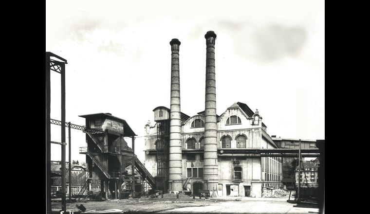 Kathedrale der Energie: Das Hauptgebäude des Berner Gaswerks ist ein Manifest des industriellen Aufbruchs in der Schweiz im 19. Jahrhunder (Bildquelle: ewb Bern)