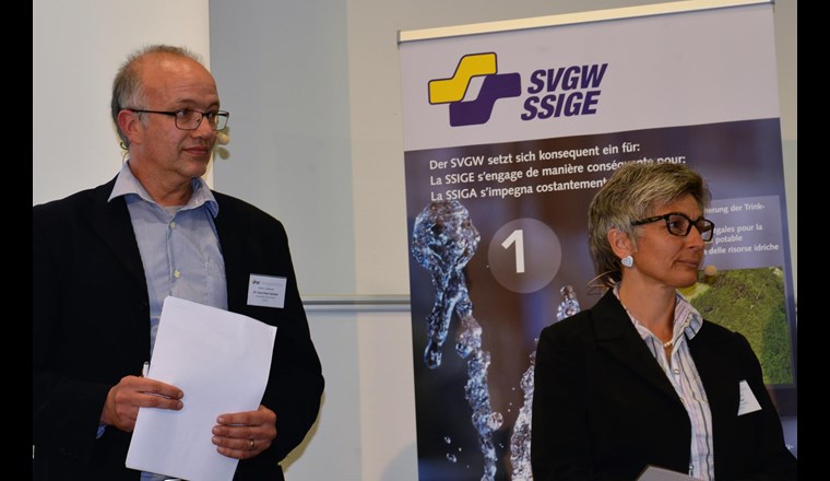 Hans Peter Füchslin und Sonja Förster machten sich Gedanken darüber, wie neue Messmethoden von der Forschung in die Routine gebracht werden können.