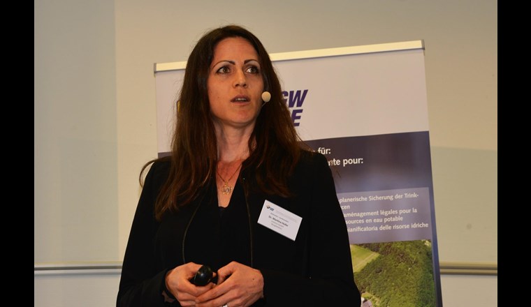 ... und Martina Hofer in ihren Referaten.