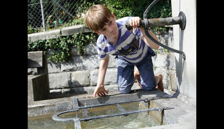 Wie steht es in der Schweiz um die Wasserversorgung und speziell um die Versorgung mit Trinkwasser?