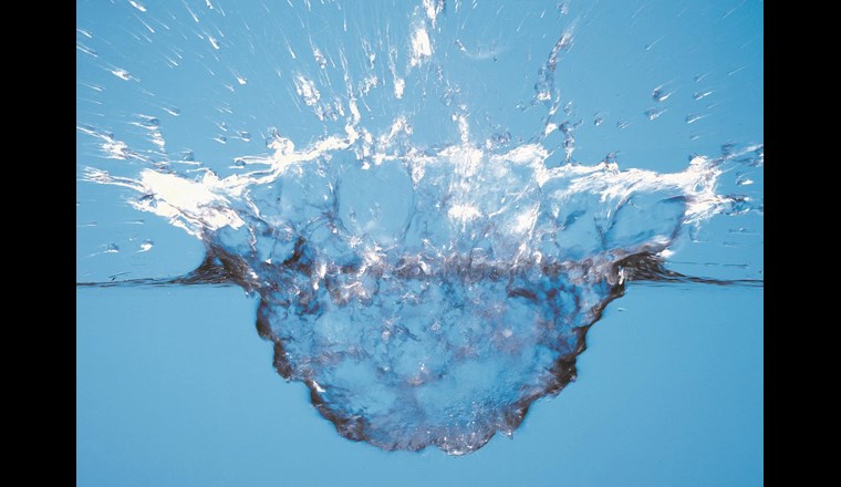 CVP-Ständerat Beat Rieder aus dem Kanton Wallis möchte einen Grundlagenbericht zur aktuellen Situation der Schweiz im Bereich der Wasserversorgungssicherheit .