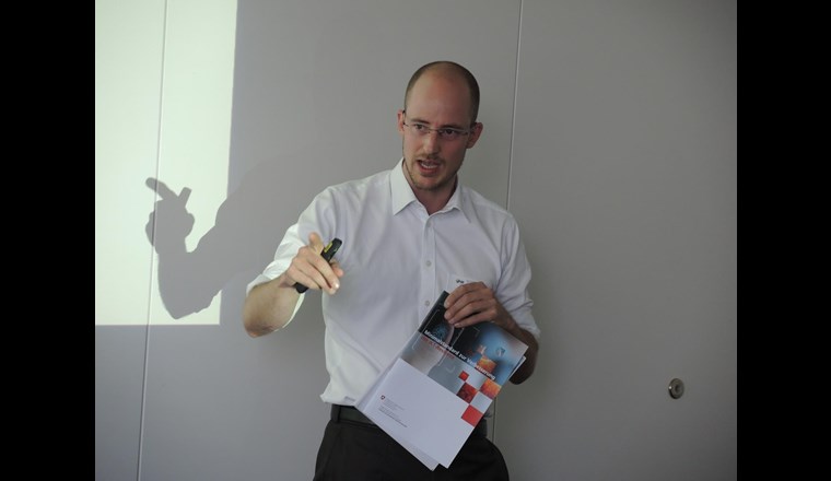 Dario Walder vom BWL widmete sich dem Minimalstandard für die Wasserversorgung im Bereich Informations- und Kommunikationstechnologien (IKT).