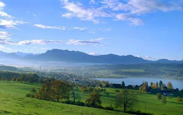 Künftig soll eine Leitung von Emmen den Sempachersee mit mehr Trinkwasser versorgen. (Foto: Tourismus Sempachersee)