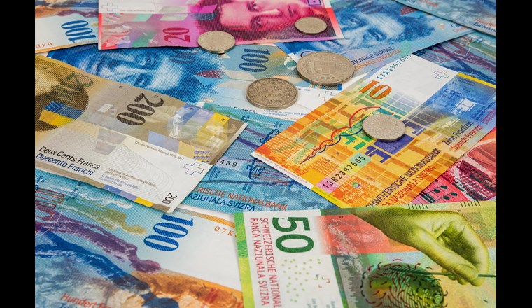 Bei den Abwassergebühren kommt den Gemeinden eine zentrale Rolle zu. Aber auch Bund, Kantone und Gemeindeverbände steuern das System.