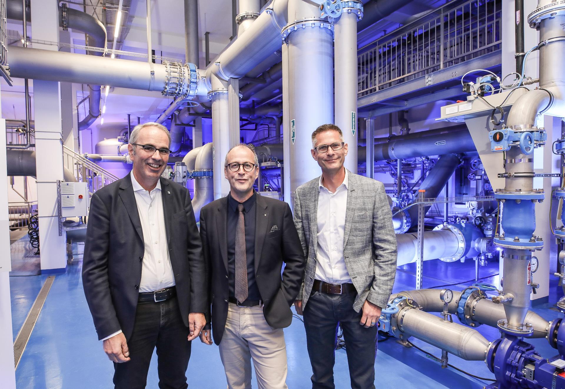 Eröffnung des Quellwasserwerks Sonnenberg (v.l.).: Beat Züsli, Stadtpräsident von Luzern, Stephan Marty, Vorsitzender der Geschäftsleitung ewl, und Patrik Rust, Mitglied der Geschäftsleitung ewl.