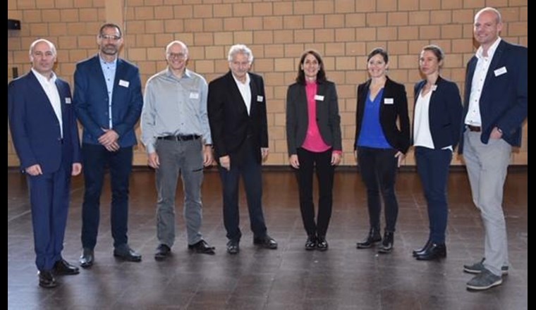 Referenten der Wasserfachtagung 2018 in Thun (v.l ): Roberto Planta, Stefan Mürner, Patrick Erni, Markus Boller, Daniela Guardia-Lippuner, Eva Lieberherr, Sabrina Bahnmüller und Andreas Peter