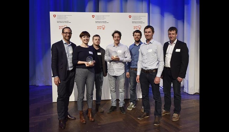 dhp technology AG und IBC Energie Wasser Chur - Sieger der Kategorie Erneuerbare Energien.