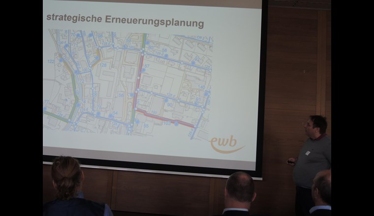 Martin Jutzeler von der Energie  Wasser Bern (ewb).