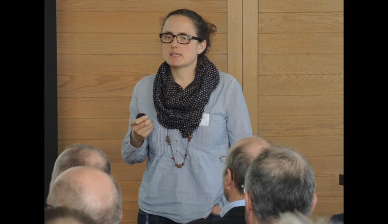 Post-Doc Rebekka Gulde von der Eawag in Dübendorf...