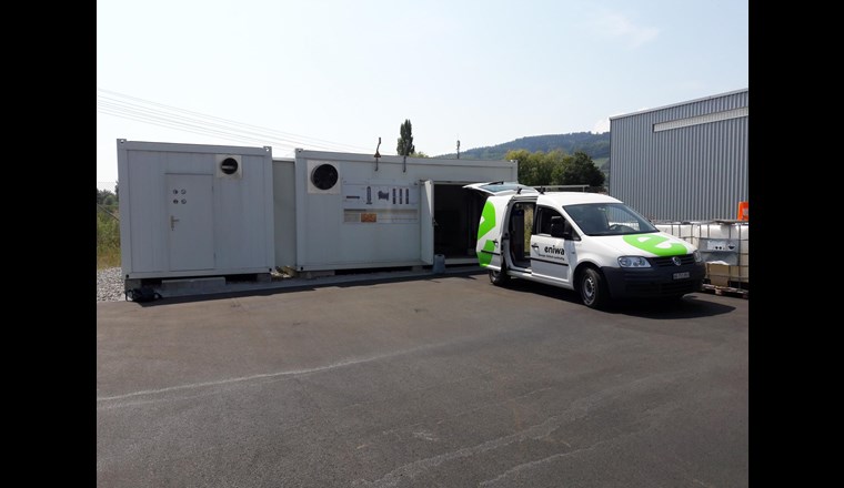 Die Membran-Aufbereitungsanlage in Reinach (AG) nutzt das Klärgas der ARA Reinach, um daraus Biomethan zu erzeugen, das ins lokale Erdgasnetz der Wynagas AG – ein Gemeinschaftsunternehmen von Eniwa und EWS Energie AG Reinach – eingespeist wird. Foto: Eniwa