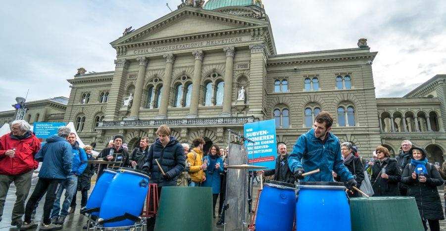 Auch im ersten Quartal 2019 war die «Trinkwasser-Initiative - sauberes Wasser für alle» ein viel diskutiertes Thema in den Medien.