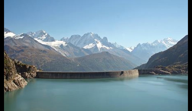 Seit 2018 können für neue grosse Wasserkraftanlagen sowie für wesentliche Erweiterungen oder Erneuerungen Investitionsbeiträge beantragt werden.  (Foto: SWV)