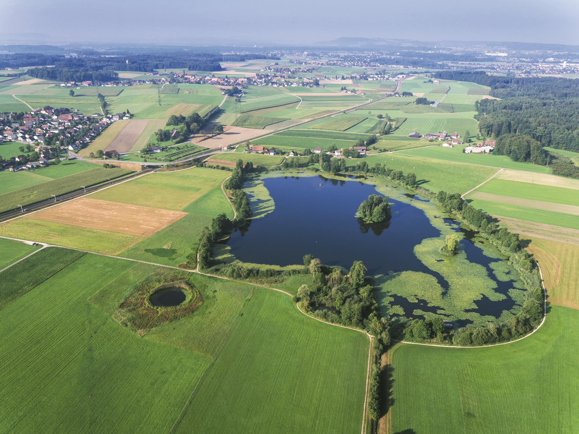 Trophischer Zustand zu 163 Schweizer Kleinseen. Im Bild: Inkwilersee (© M. Zeh)