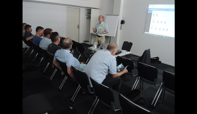 Im Zentrum des Referates von Markus Biner standen die Richtlinie W12 und das elektronische AQUAPILOT-Tool.