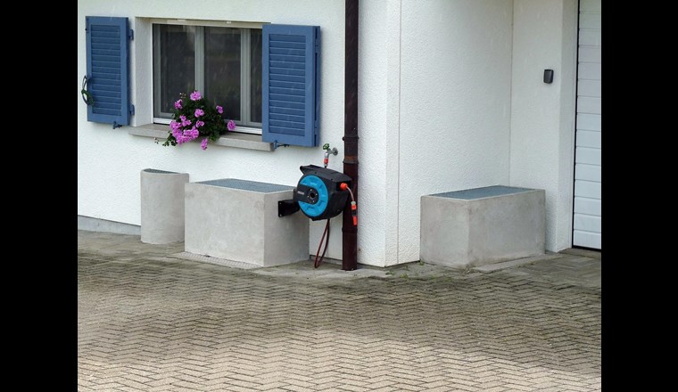 Über den Hochwasserpegel angehobene Lüftungs- und Lichtschachtöffnungen. (Foto: VKG)