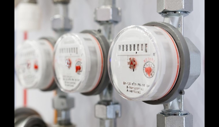 Face à l’enjeu récurrent du manque de données sur la demande en eau dans le cadre de la gestion intégrée des eaux, cet article propose un canevas de monitoring pour l’étude des usages de l’eau potable. (©123RF.com)