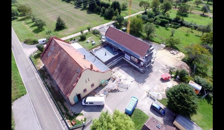 Vogelperspektive auf das Wasserwerk Rauental aus dem Jahr 1901 während der Sanierungs- und Umbauarbeiten.
