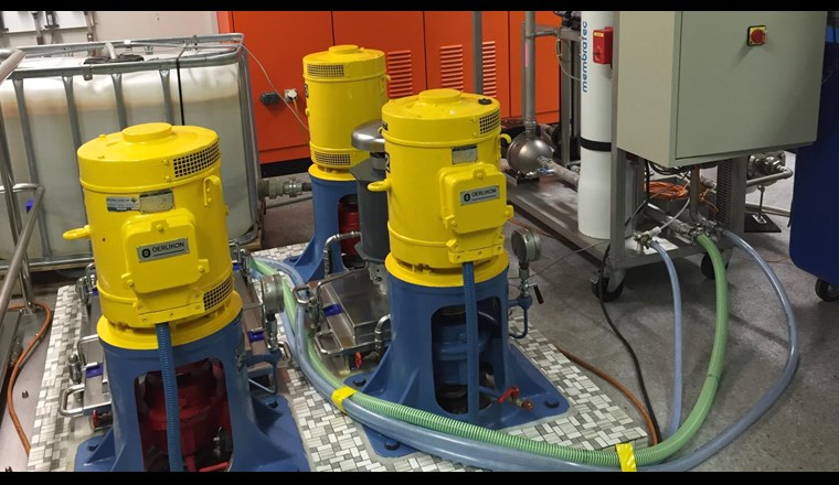 Mittels Umkehrosmose soll bei dieser Pilotanlage Chlorothalonil aus dem Wasser entfernt werden.