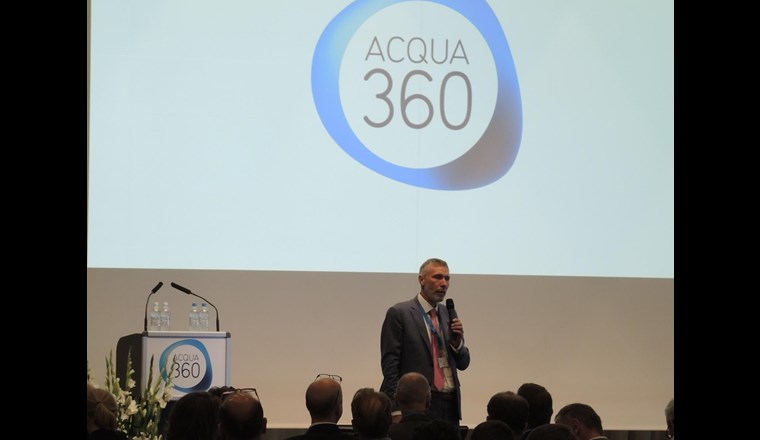 Raffaele Domeniconi bei der Eröffnung des Kongresses.