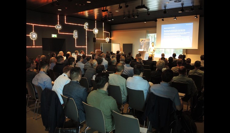 Rund 120 Personen nahmen an der Fachtagung Fernwärme in Bern teil.