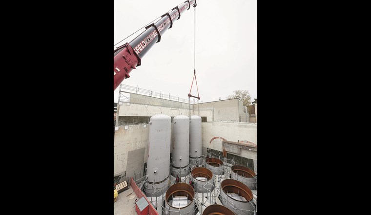 Der Fernwärmespeicher Dolder besteht aus neuen Stahlbehälter mit je einem Volumen von 148 m3.