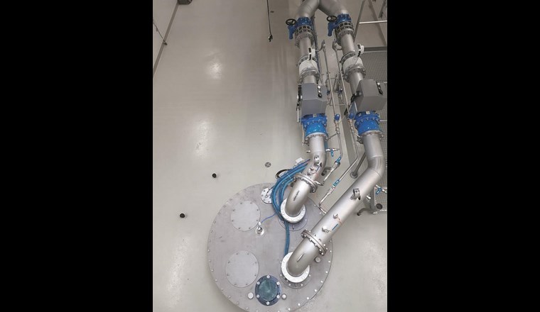 Brunnen mit zwei Unterwasserpumpen. (BSB + Partner)