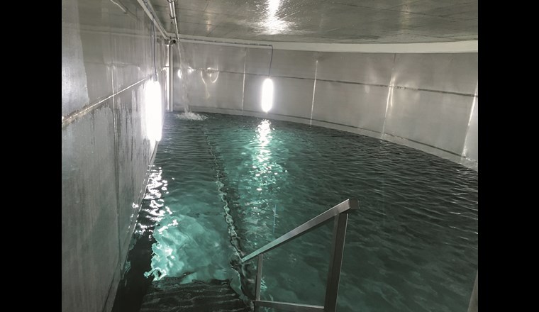 Zwei Praxisbeispiele aus dem Laufental zeigen die Reservoirsanierung mit Edelstahlauskleidung.